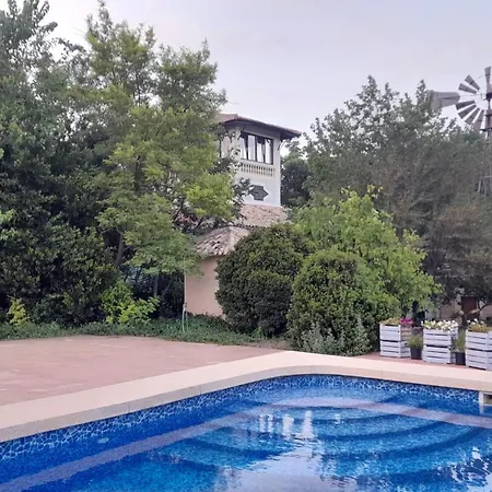 Integro 42plazas En Total Hostal *